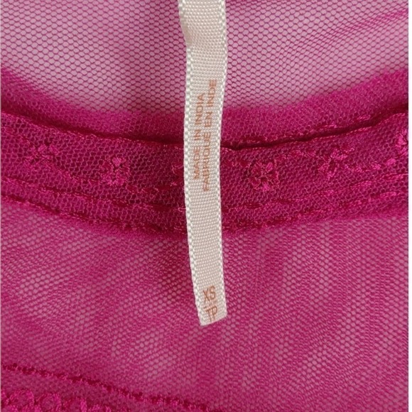 Free People Vicki Lace Mesh size XSmall color Pink Orchi - Picture 4 of 4